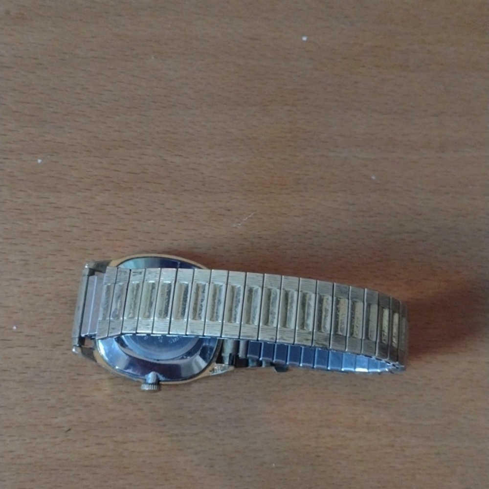 Timex Watch - Picture 3 of 3